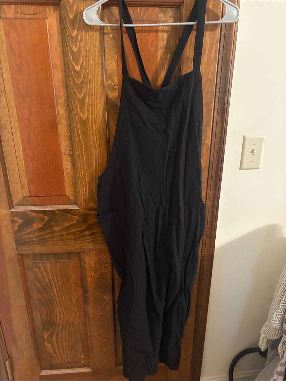 SHEIN Black Wide-Leg Jumpsuit with Straps